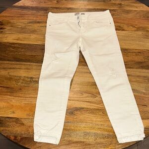 Zara Women's Off-White Skinny Jeans